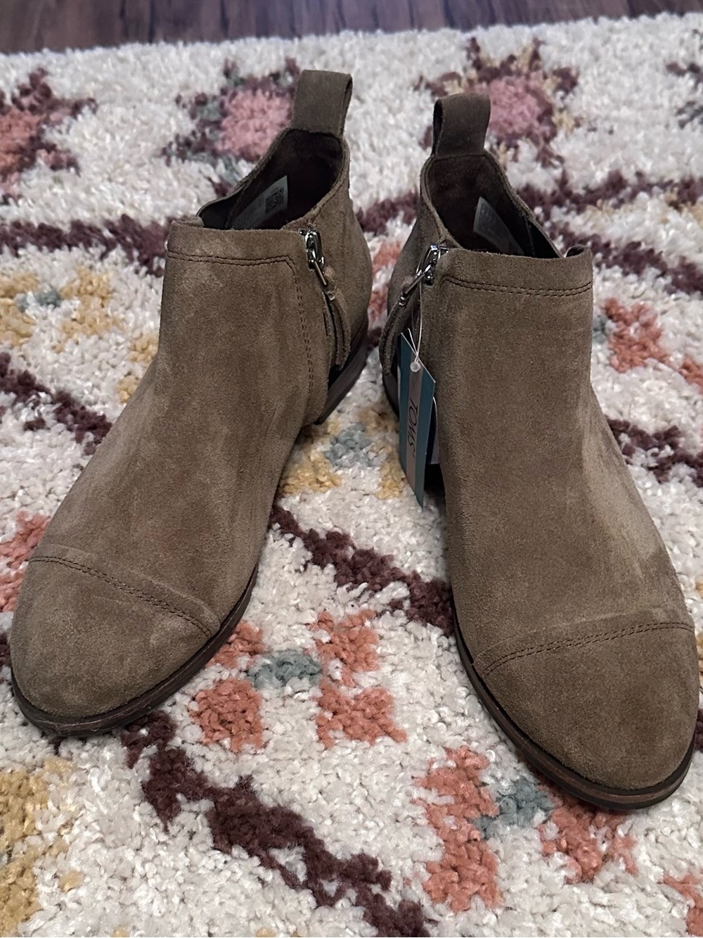 Toms Reese Suede Ankle Booties